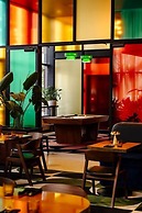 Fairlane Hotel