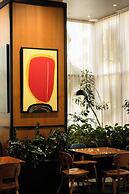 Fairlane Hotel