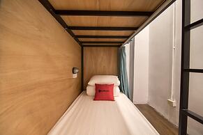 Soft Pillow Hostel - Adults Only