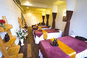 Soft Pillow Hostel - Adults Only