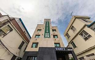 Vantt Hotel