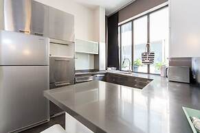 Modern Charm Balcony Retreat by Sea N Rent