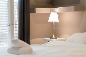 Modern Charm Balcony Retreat by Sea N Rent