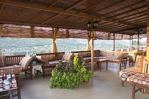 Zeybek 2 Pension & Apart