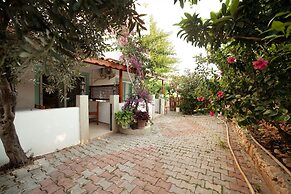 Zeybek 2 Pension & Apart