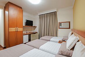 Astron Ponta Grossa Plaza by Nobile