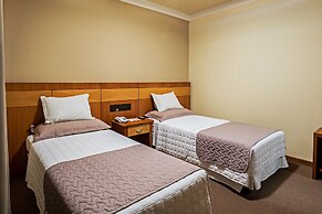 Astron Ponta Grossa Plaza by Nobile