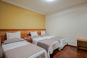 Astron Ponta Grossa Plaza by Nobile