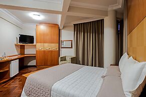 Astron Ponta Grossa Plaza by Nobile