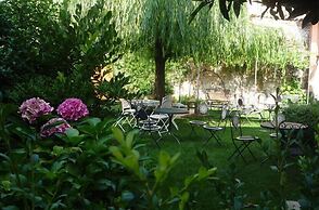 Lori's Inn