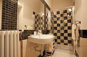 Lori's Inn