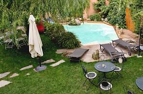 Lori's Inn