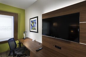 Holiday Inn Express & Suites West Des Moines - Jordan Creek by IHG