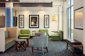 Holiday Inn Express & Suites West Des Moines - Jordan Creek by IHG