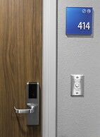 Holiday Inn Express & Suites West Des Moines - Jordan Creek by IHG