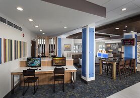 Holiday Inn Express & Suites West Des Moines - Jordan Creek by IHG