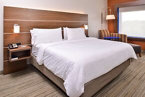 Holiday Inn Express & Suites Farmville, an IHG Hotel