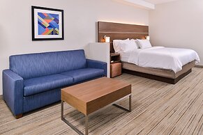 Holiday Inn Express & Suites Farmville by IHG
