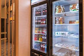 Holiday Inn Express & Suites Farmville by IHG