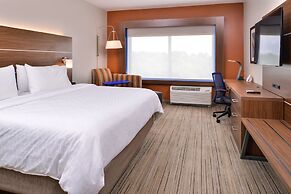 Holiday Inn Express & Suites Farmville by IHG
