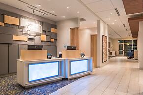 Holiday Inn Express & Suites Farmville by IHG