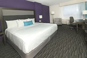 CHN Hotel Monterrey Aeropuerto, Trademark by Wyndham