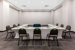 CHN Hotel Monterrey Aeropuerto, Trademark by Wyndham