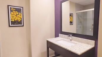 CHN Hotel Monterrey Aeropuerto, Trademark by Wyndham