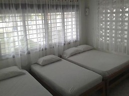 Cabañas  Frente a la Playa 010