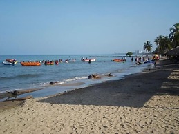 Cabañas  Frente a la Playa 010