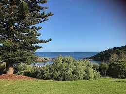 Penneshaw Oceanview Apartments