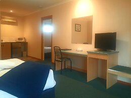 Arthur Phillip Motor Inn