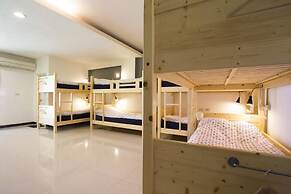 Dali Yi International Hostel