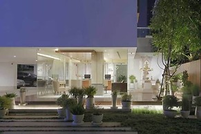 TwoThree A Homely Hotel