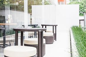 TwoThree A Homely Hotel