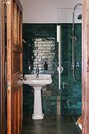 Wallingford Homestead