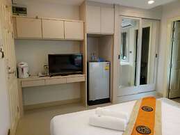 B your home Hotel Donmueang Airport Bangkok