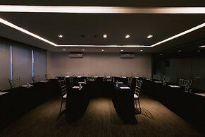 Arterra Hotel and Resort