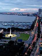 SeaBreeze at Breeze Residences