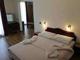 Hotel Mladost