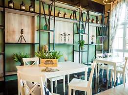 Travel Light Hostel Pattaya