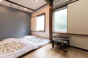 Tokyo Guest House Ouji Music Lounge - Hostel