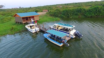 Irungu Forest Safari Lodge
