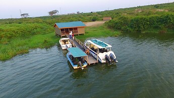 Irungu Forest Safari Lodge