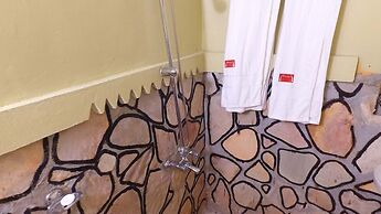 Irungu Forest Safari Lodge