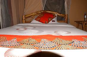 Irungu Forest Safari Lodge