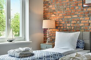 Lion Apartments - Hampton