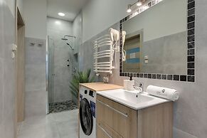 Lion Apartments - Haffnera 19