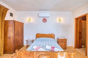 Kirazli Sultan Konak