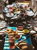 Kirazli Sultan Konak